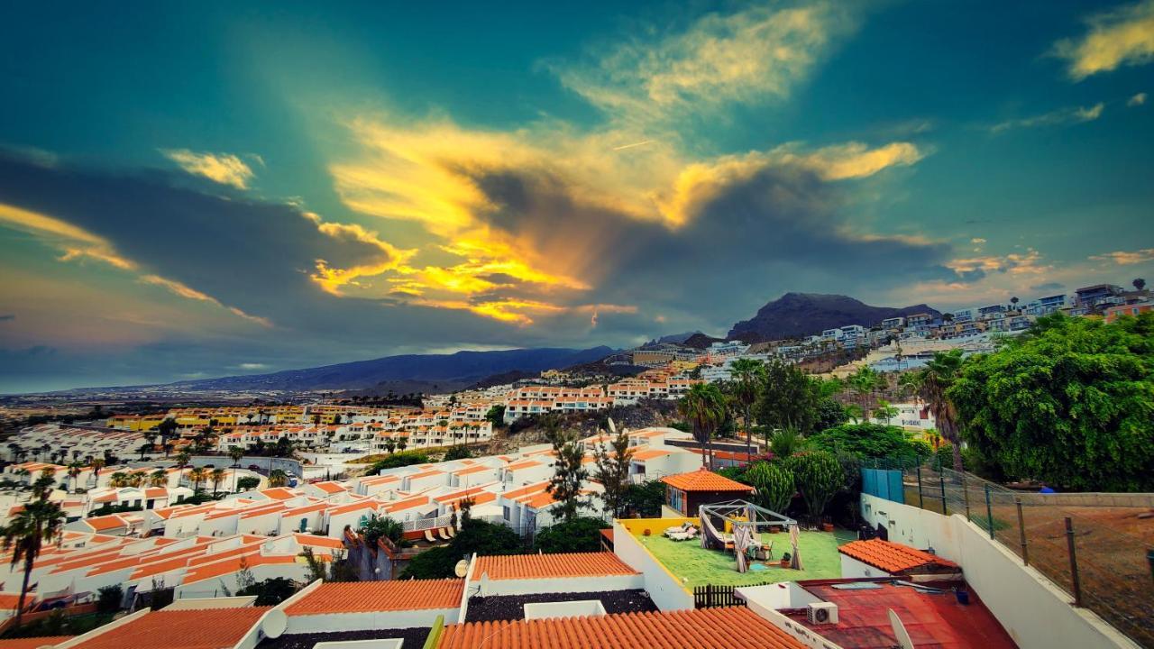 Warm, Cozy And Comfortable Costa Adeje  ภายนอก รูปภาพ
